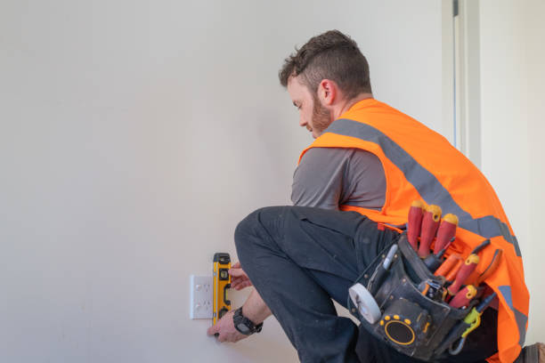 Best Local Electrician Companies  in Martins Ferry, OH